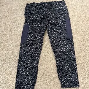 Fabletics Black & Gray Leopard Print High-Rise Leggings